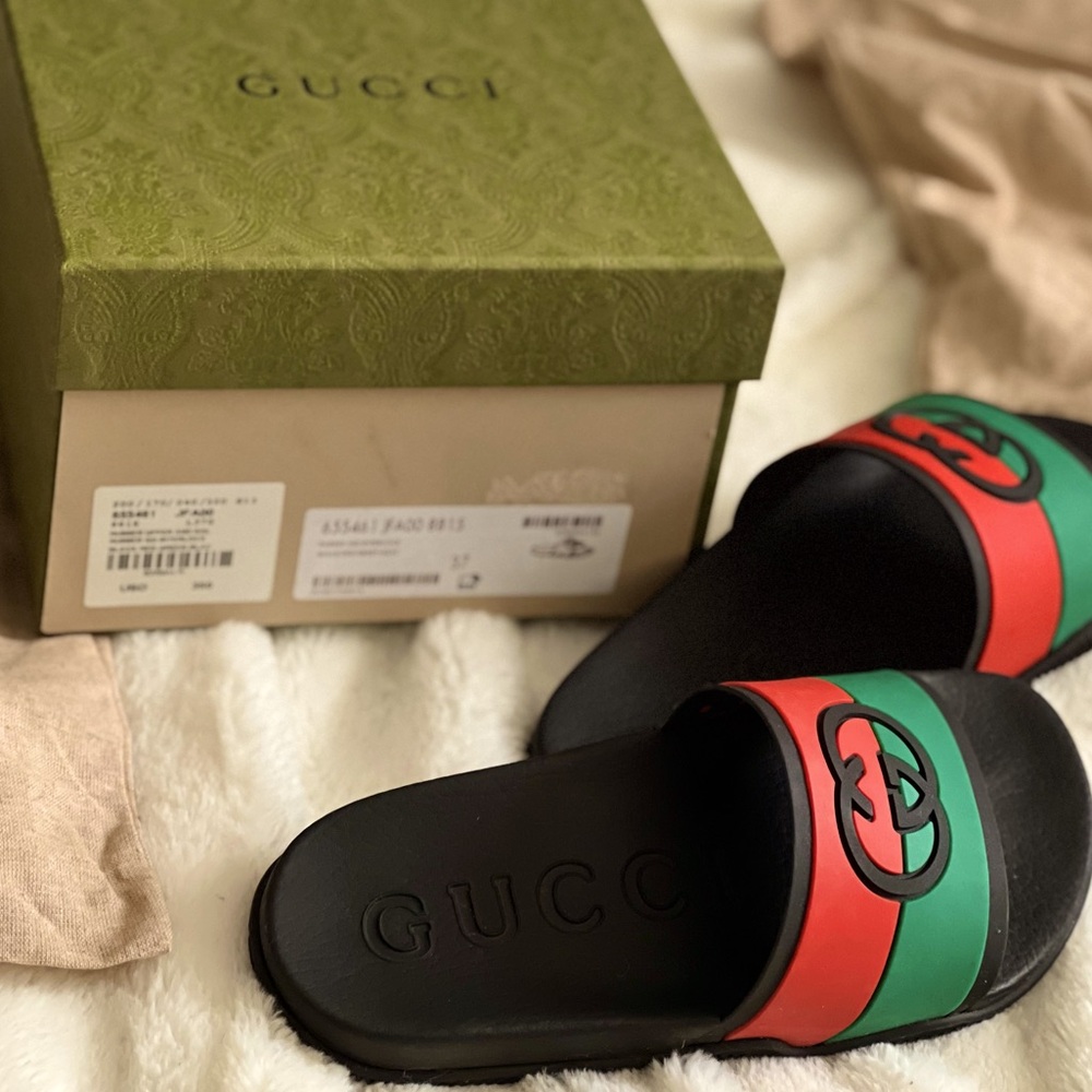 Gucci slides